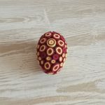 Quillingowe jajko  bordowo - ecri - Dekoracja wielkanocnego koszyczka