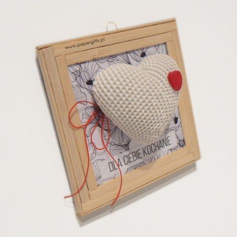 Walentynki Serce z gipsu w ramce dla kochanej osoby - czerwone serce kropki