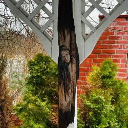 Anioł na drewnie, unikatowa dekoracja z duszą, prezent