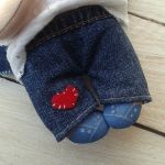 ANIOŁEK lalka - dekoracja tekstylna, OOAK /10 - mam jeansy z serduszkiem