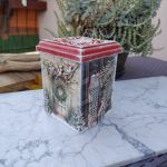 Świąteczne ręcznie zdobione pudełko ze świecznikiem duże - 2