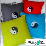 Dekoracyjna haftowana poduszka ~ Yin i Yang - 