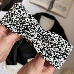 Wełniana opaska twist na głowę 100% merino - czarno-biała