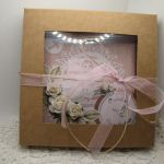 Kartka na chrzest dla dziewczynki w pudełku 02 - 