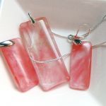 Kamień miłości - różowy kwarc mszysty. Zestaw eleganckiej biżuterii - 