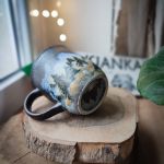 Kubek zaśnieżony las i księżyc - 