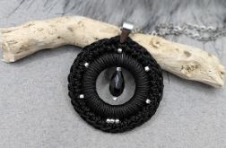 "LINDA” szydełkowy wisiorek