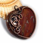 Agat, Miedziany wisior z agatem serce red - wisior wire wrapped miedziany amulet