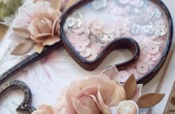 Kartka z agrafką dla dziewczynki