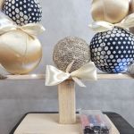 Drewniana choinka hand made w złocie i granacie LED - 