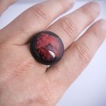 Duży pierścionek z kosmosem, czerwony - Idealny na prezent