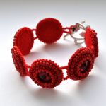 Bransoletka czerwona koralikowa - bransoletka to doskonały prezent dla siebie lub bliskiej osoby