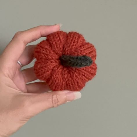 Dynia ozdobna, S, ciemnopomarańczowa - 1 szt.