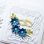 Kartka ŚLUBNA - granatowe kwiatuszki - Biało-granatowa kartka na ślub z kwiatuszkami