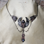 Świtezianka - naszyjnik w gotyckim stylu - drapieżna elegancja