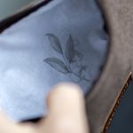 Niebiesko-brązowa welurowa kosmetyczki MIDI - 