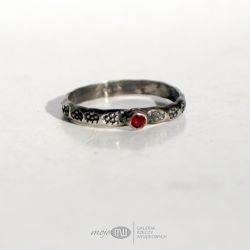 Minimalizm z granatem - duży rozmiar