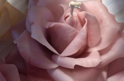 Świeca kwiat róży lepiona z wosku pszczelego