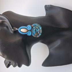 Light Blue Masai kolczyki sutasz