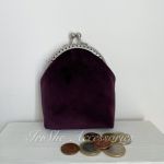 Portmonetka oberżynowa Kłosy haftowana - Widok z tyłu