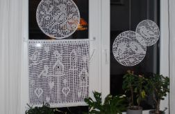 Ptaszki w oknie - zestaw dekoracyjny na okno, rękodzieło na szydełku