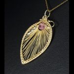 24 K pozłacany wisior z kroplą ametystu - 24 K Gold plated pendant with Amethyst gift for her gift for mom perfect present / delicate charm / wire wrapped artisan /without chain