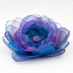 Broszka kwiat niebiesko-fioletowa 15 cm - Rękodzieło