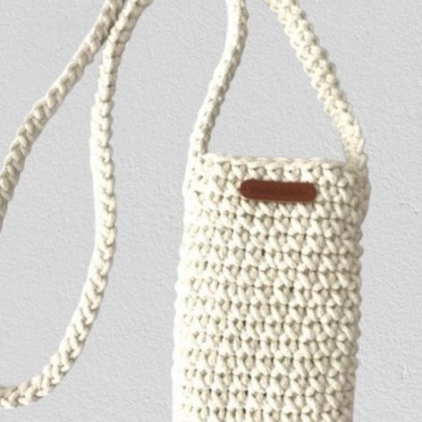 Mała torebka na ramię, etui na telefon,listonoszka ecru