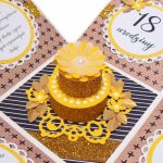 Box na urodziny z tortem w kolorach art déco - Złoto-czarny box na 18 urodziny