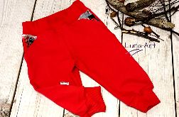 Spodnie z kieszeniami czerwone r.116 i 122