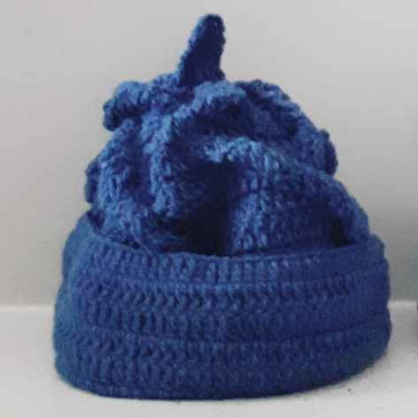 Czapka z antenka hak z bajki