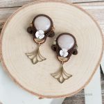 Brązowe kolczyki z kwiatkami - 