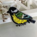 Broszka Sikorka z kamieniami naturalnymi  - 