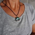 Wisiorek srebrny lunula z niebieskim labradorytem - Niebieski labradoryt