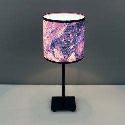 Fioletowa lampa nocna "tERRAFORM violet" S