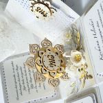 Pamiątka Pierwszej Komunii Świętej z Hostią - Pudełko Komunijne