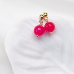 Klasyczne kolczyki pozłacane z Jadeitem.