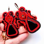 Black Triangle kolczyki sutasz - 