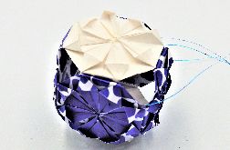 Bombka origami mini kusudama z papieru kwiaty