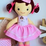 Lalka tancereczka - Sabinka - 35 cm - Uszyta z bawełny kremowej. Body ma uszyte z bawełny jasno różowej w piękne baletnice