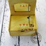 żółta toaletka żyrafa - pudełko na skarby dla dziecka
