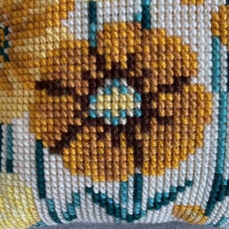 Poduszka żółte kwiaty stokrotki 