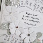 Kartka ŚLUBNA biało-srebrzysta z cytatem - Pamiątka Ślubu z białymi kwiatuszkami