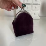 Portmonetka oberżynowa Sakura haftowana - 