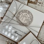 Zaproszenia komunijne z personalizacją minimalistyczne - 