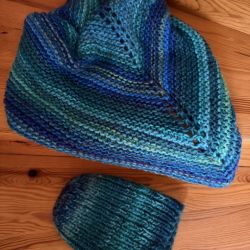 Czapka i chustka - komplet