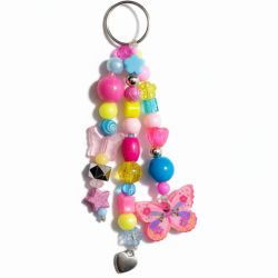 Kolorowy breloczek z motylkiem