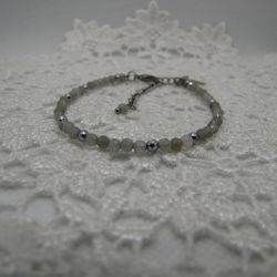 Delikatna bransoletka z labradorytu 13