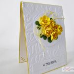 Kartka W DNIU ŚLUBU z żółtymi kwiatami - Biało-żółta kartka ślubna