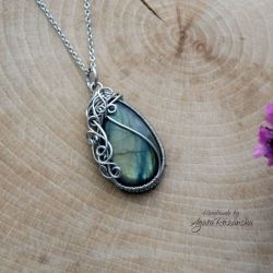 Wisiorek labradoryt, wire wrapping